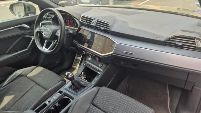 Audi Q3 image 8
