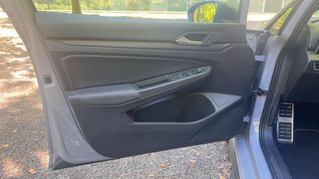 Volkswagen Golf image 2