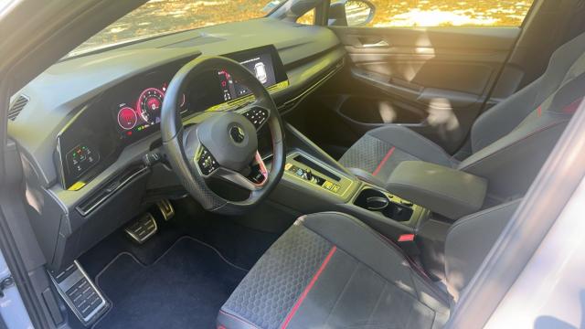 Volkswagen Golf image 9