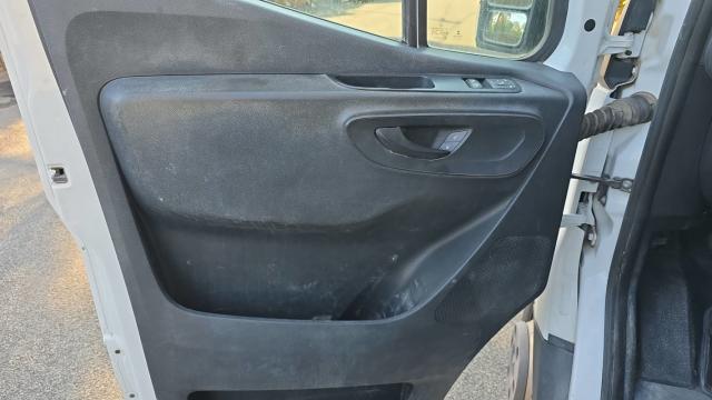 Mercedes Benz Sprinter image 4