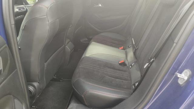 Peugeot 308 image 8