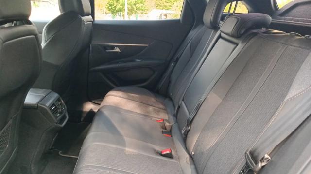 Peugeot 3008 image 7