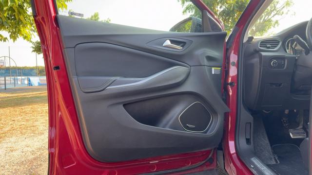 Opel Grandland X image 2