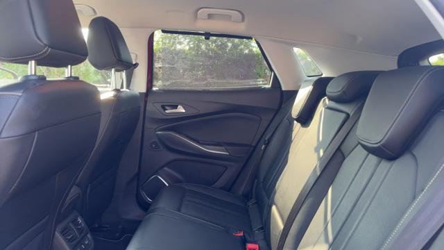 Opel Grandland X image 8