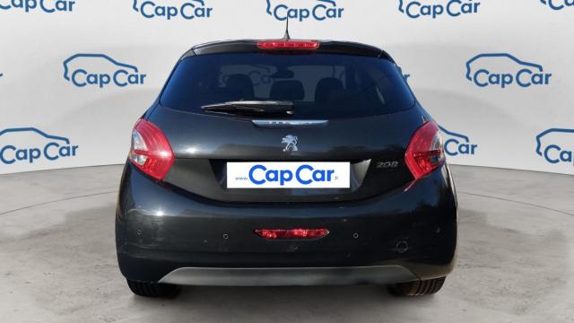 Peugeot 208 image 1