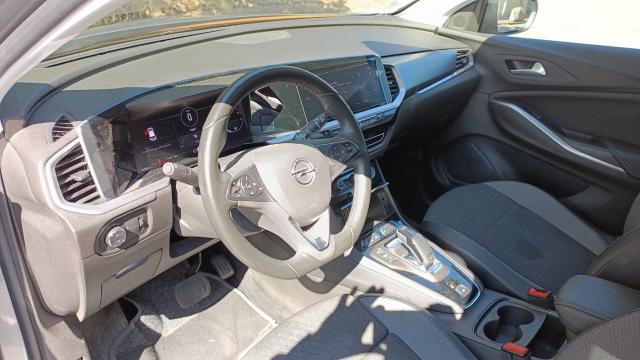 Opel Grandland image 1