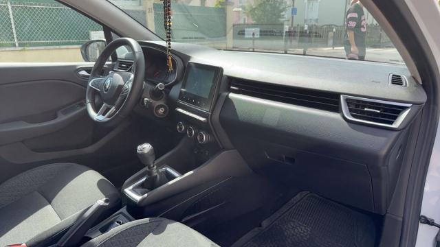 Renault Clio image 8