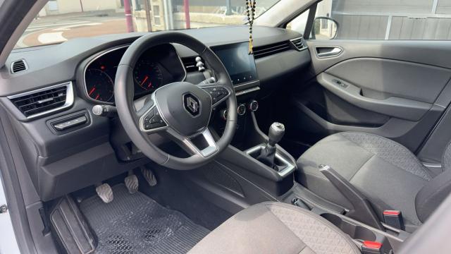 Renault Clio image 6