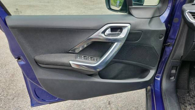 Peugeot 2008 image 1