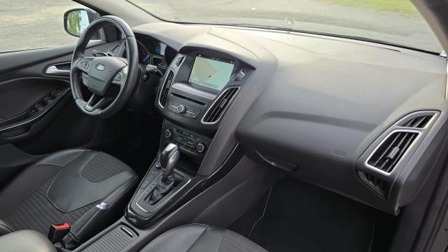 Ford Focus image 8