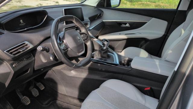 Peugeot 3008 image 4