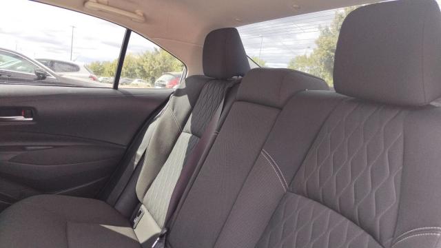 Toyota Corolla image 8