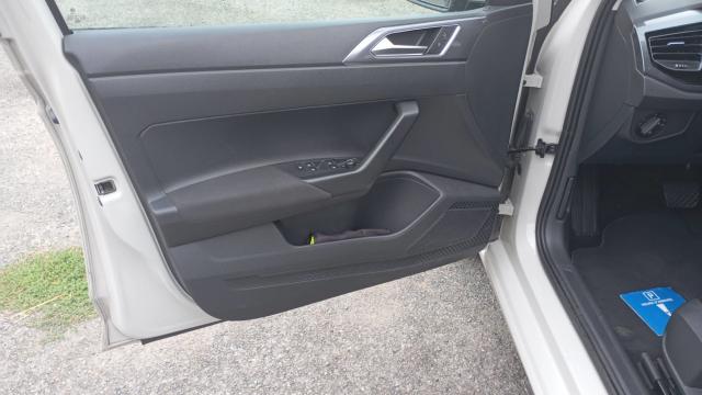 Volkswagen Polo image 2