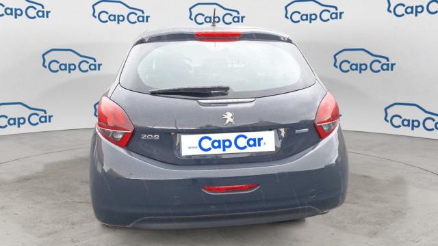 Peugeot 208 image 1