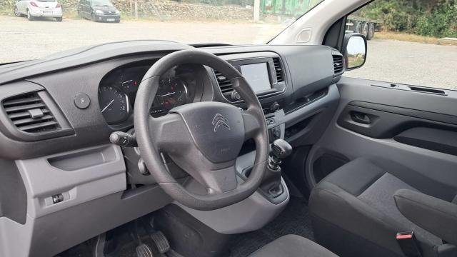 Citroen Jumpy image 3