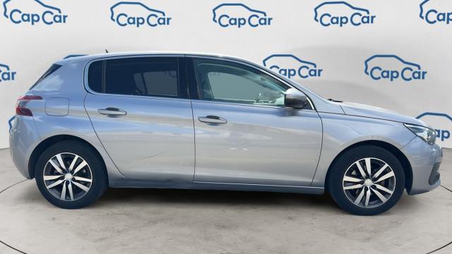 Peugeot 308 image 2