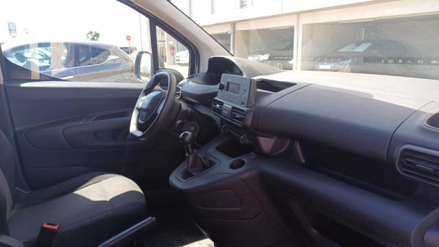 Peugeot Partner image 3