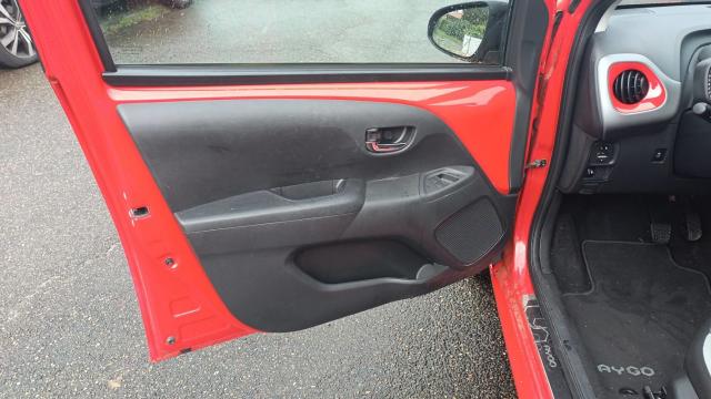 Toyota Aygo image 2