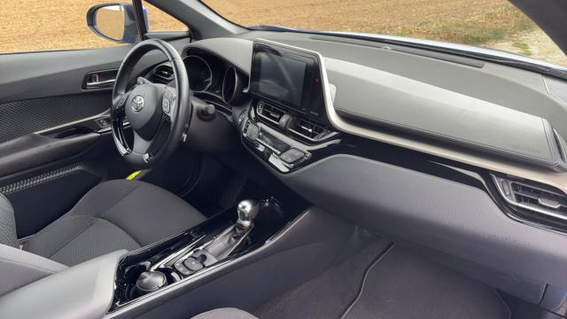Toyota C-Hr image 7