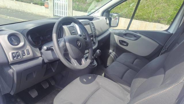 Renault Trafic image 8