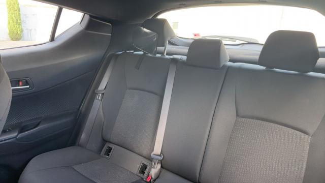 Toyota C-Hr image 5