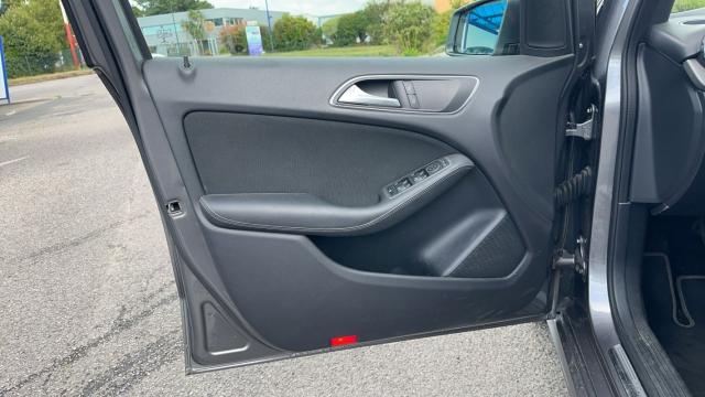 Mercedes Benz Classe B image 9