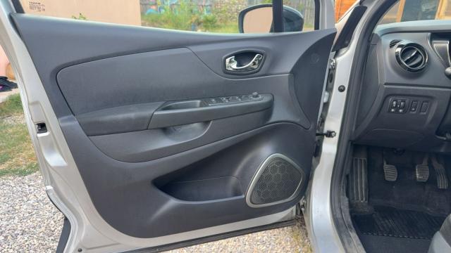 Renault Captur image 9