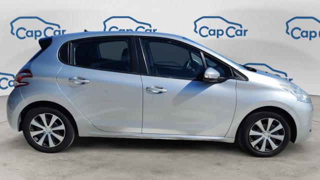 Peugeot 208 image 4