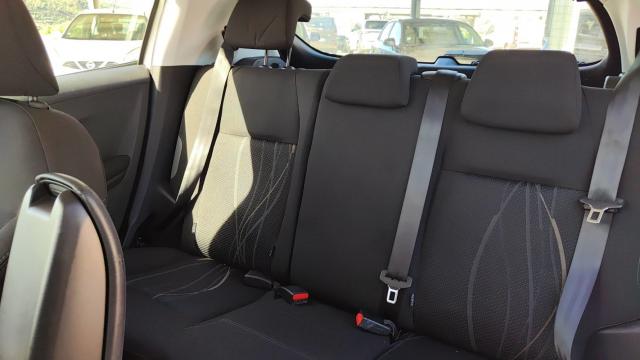 Peugeot 208 image 2
