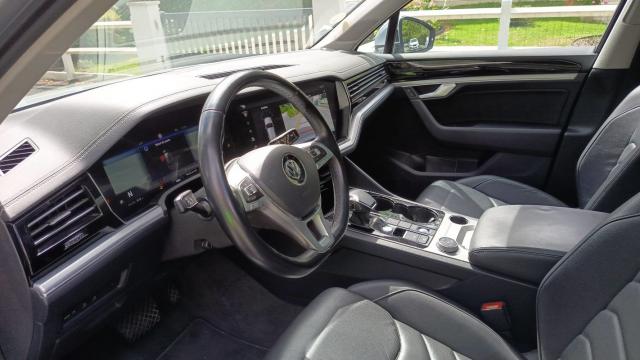 Volkswagen Touareg image 9