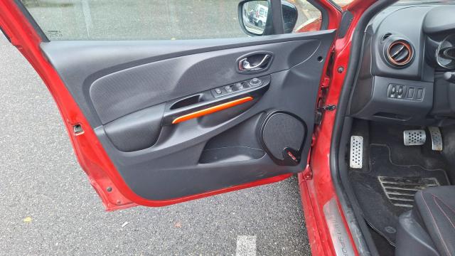 Renault Clio image 6