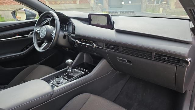 Mazda 3 image 7