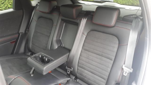 Ford Kuga image 6