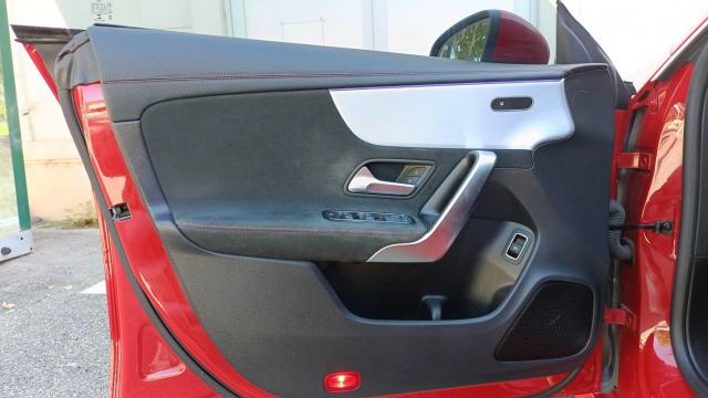 Mercedes Benz Classe Cla image 1