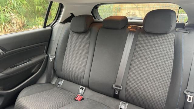 Peugeot 308 image 4