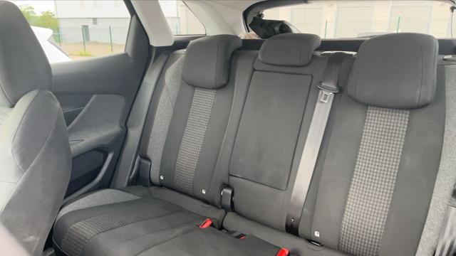 Peugeot 3008 image 5