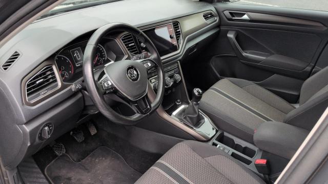 Volkswagen T-Roc image 5
