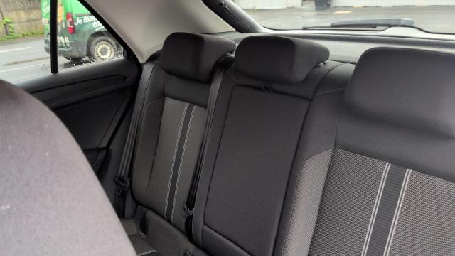 Volkswagen T-Roc image 3