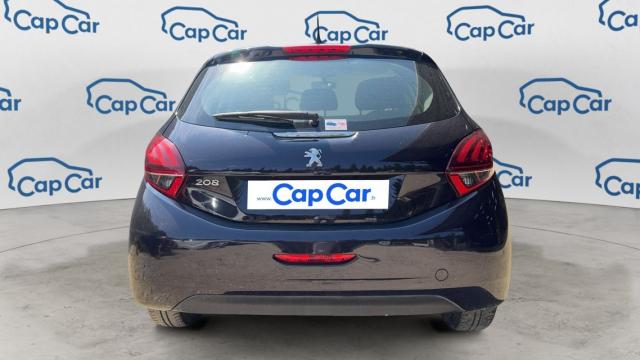 Peugeot 208 image 9