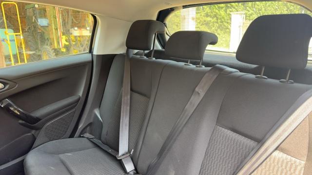 Peugeot 208 image 1
