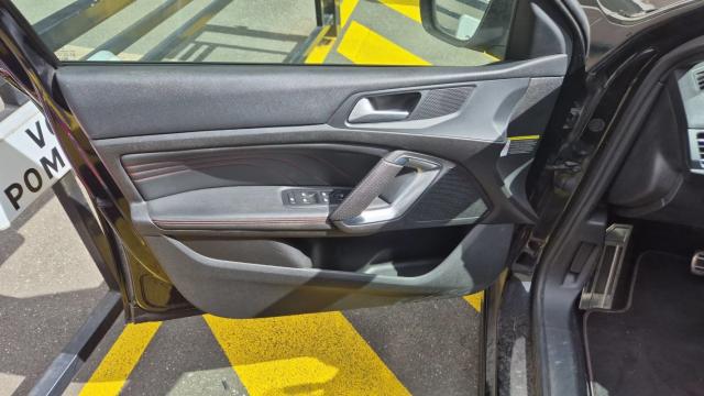 Peugeot 308 image 2