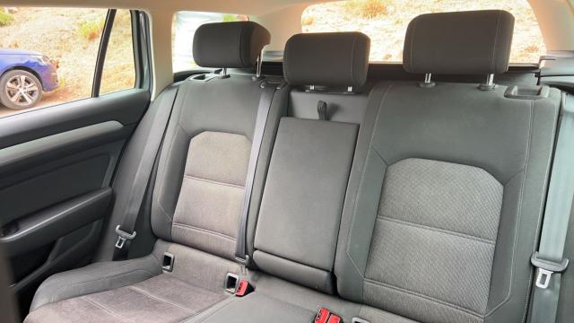 Volkswagen Passat Sw image 8