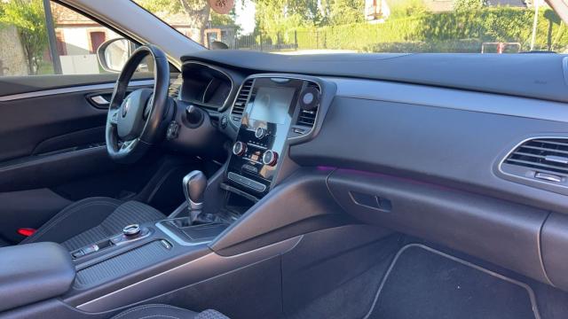 Renault Talisman Estate image 4