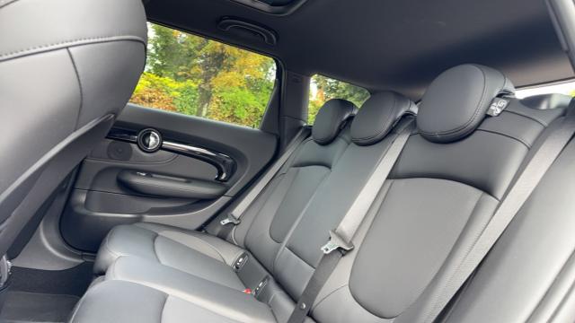 Mini Clubman image 5
