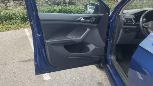 Volkswagen T-Cross image 4