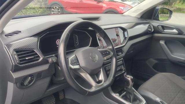 Volkswagen T-Cross image 9