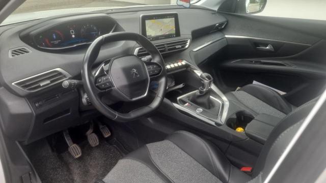 Peugeot 3008 image 5