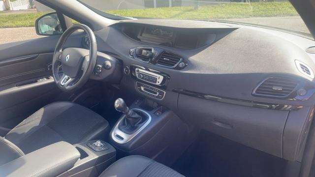 Renault Scénic image 3
