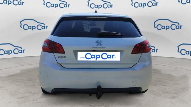 Peugeot 308 image 1