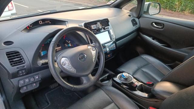 Nissan Leaf image 5